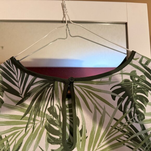 Mario Serrani sleeveless top - Picture 2 of 3